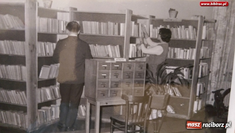 Zdjęcie w galerii na portalu naszraciborz.pl: Czytelnie pękały dawniej w szwach. Historyczny spacer po raciborskich bibliotekach  wiadomości z regionu