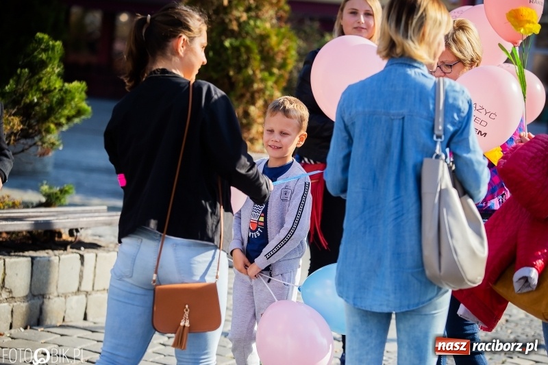 Zdjęcie w galerii na portalu naszraciborz.pl: XIX Raciborski Marsz Nadziei przeszedł ulicami miasta VIDEO wiadomości z regionu