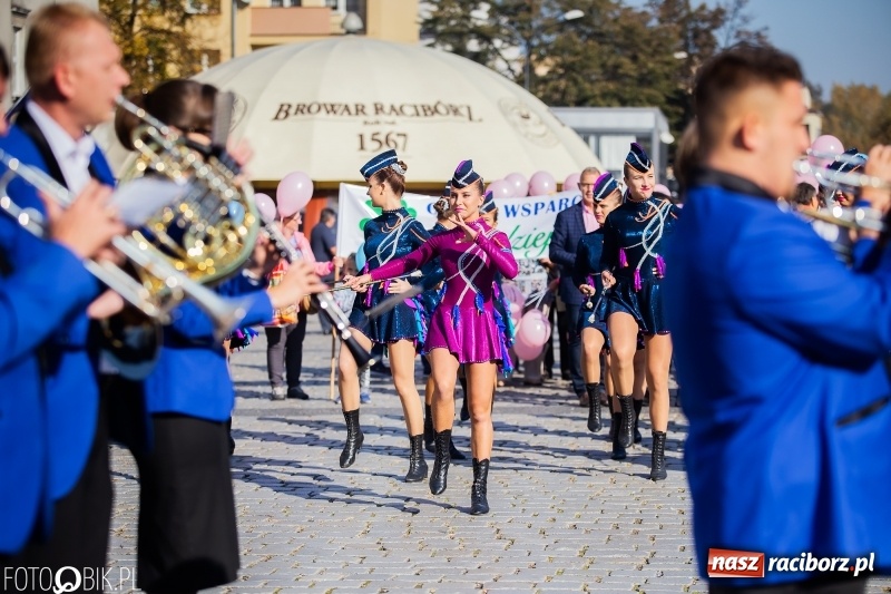 Zdjęcie w galerii na portalu naszraciborz.pl: XIX Raciborski Marsz Nadziei przeszedł ulicami miasta VIDEO wiadomości z regionu