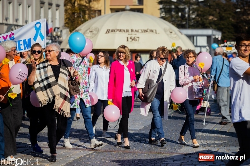 Zdjęcie w galerii na portalu naszraciborz.pl: XIX Raciborski Marsz Nadziei przeszedł ulicami miasta VIDEO wiadomości z regionu