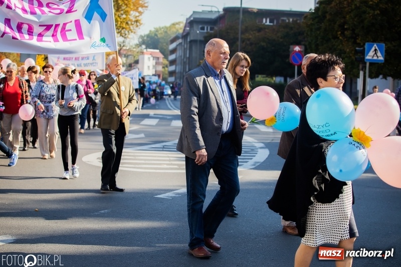 Zdjęcie w galerii na portalu naszraciborz.pl: XIX Raciborski Marsz Nadziei przeszedł ulicami miasta VIDEO wiadomości z regionu