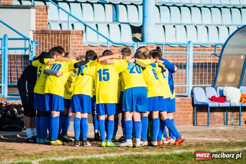 Zdjęcie w galerii na portalu naszraciborz.pl: Unia – Odra Centrum: Sprawiedliwy remis przy Srebrnej wiadomości z regionu