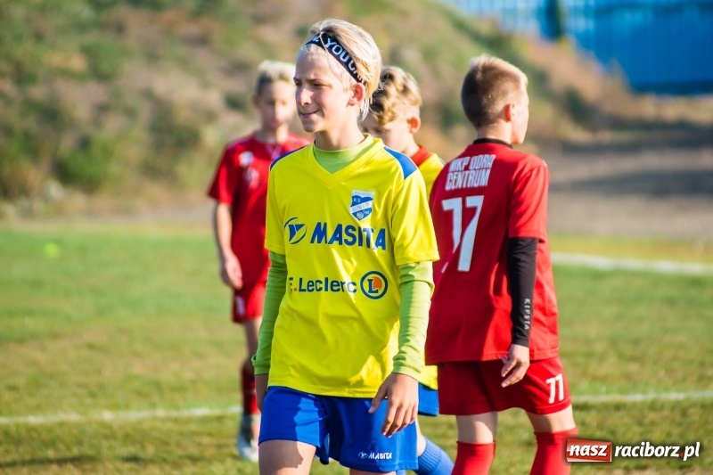 Zdjęcie w galerii na portalu naszraciborz.pl: Unia – Odra Centrum: Sprawiedliwy remis przy Srebrnej wiadomości z regionu