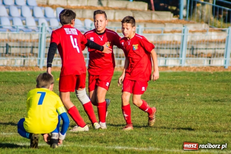 Zdjęcie w galerii na portalu naszraciborz.pl: Unia – Odra Centrum: Sprawiedliwy remis przy Srebrnej wiadomości z regionu
