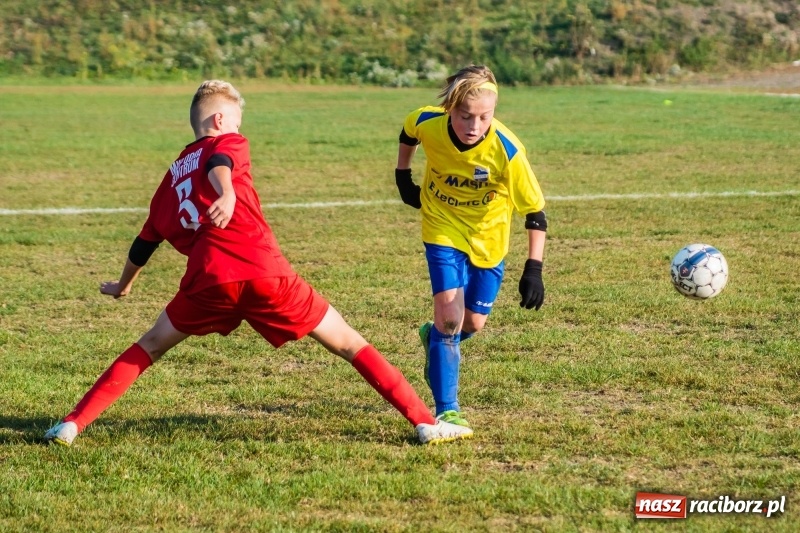 Zdjęcie w galerii na portalu naszraciborz.pl: Unia – Odra Centrum: Sprawiedliwy remis przy Srebrnej wiadomości z regionu