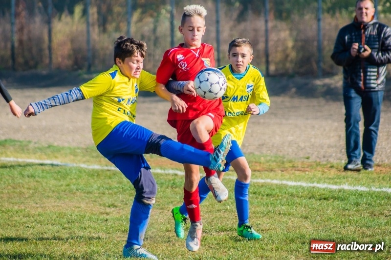 Zdjęcie w galerii na portalu naszraciborz.pl: Unia – Odra Centrum: Sprawiedliwy remis przy Srebrnej wiadomości z regionu