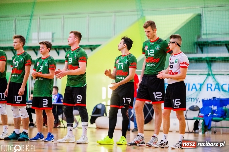 Zdjęcie w galerii na portalu naszraciborz.pl: Nierówna forma AZS Rafako. Górnik Radlin zwycięski wiadomości z regionu