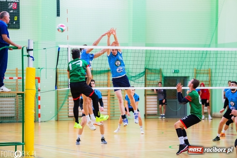 Zdjęcie w galerii na portalu naszraciborz.pl: Nierówna forma AZS Rafako. Górnik Radlin zwycięski wiadomości z regionu