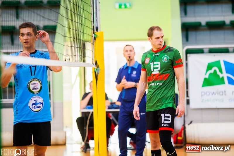Zdjęcie w galerii na portalu naszraciborz.pl: Nierówna forma AZS Rafako. Górnik Radlin zwycięski wiadomości z regionu