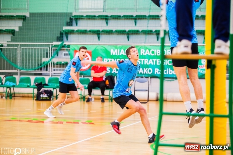 Zdjęcie w galerii na portalu naszraciborz.pl: Nierówna forma AZS Rafako. Górnik Radlin zwycięski wiadomości z regionu