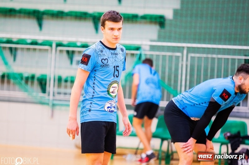 Zdjęcie w galerii na portalu naszraciborz.pl: Nierówna forma AZS Rafako. Górnik Radlin zwycięski wiadomości z regionu
