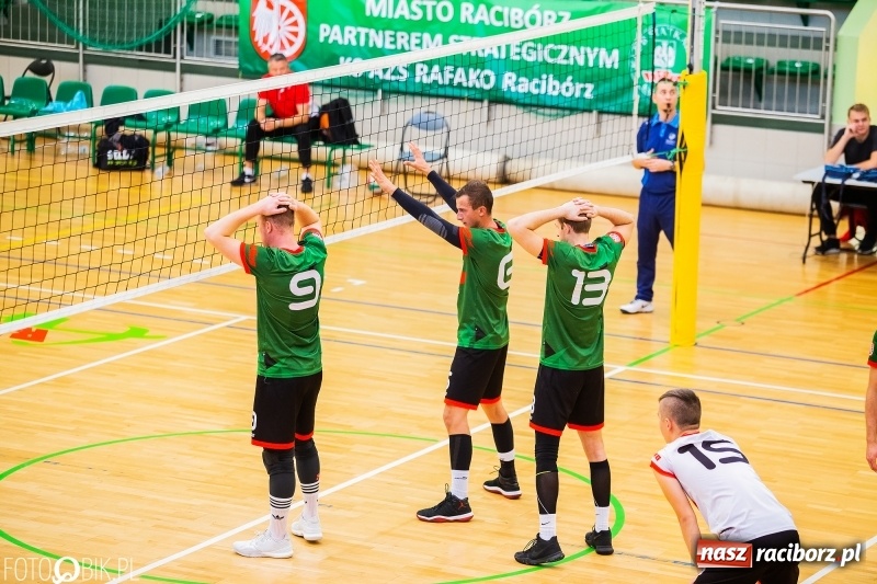 Zdjęcie w galerii na portalu naszraciborz.pl: Nierówna forma AZS Rafako. Górnik Radlin zwycięski wiadomości z regionu