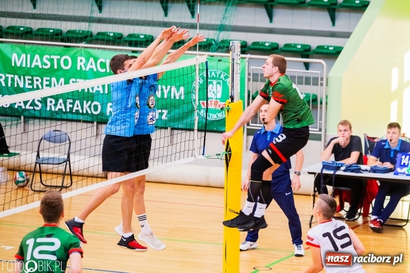Zdjęcie w galerii na portalu naszraciborz.pl: Nierówna forma AZS Rafako. Górnik Radlin zwycięski wiadomości z regionu