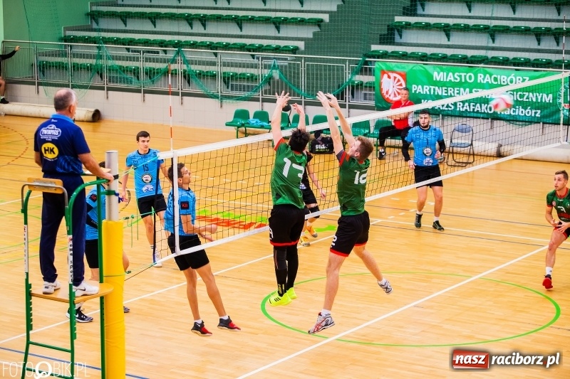 Zdjęcie w galerii na portalu naszraciborz.pl: Nierówna forma AZS Rafako. Górnik Radlin zwycięski wiadomości z regionu