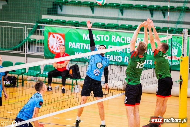 Zdjęcie w galerii na portalu naszraciborz.pl: Nierówna forma AZS Rafako. Górnik Radlin zwycięski wiadomości z regionu
