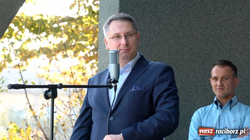 Zdjęcie w galerii na portalu naszraciborz.pl: TAK. Roberta Myśliwego zadbało o jeden ważny szczegół! Lider stawia wszystko na jedną kartę wiadomości z regionu