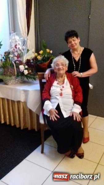 Zdjęcie w galerii na portalu naszraciborz.pl: 90. urodziny poetki Marii Wojtczak  wiadomości z regionu