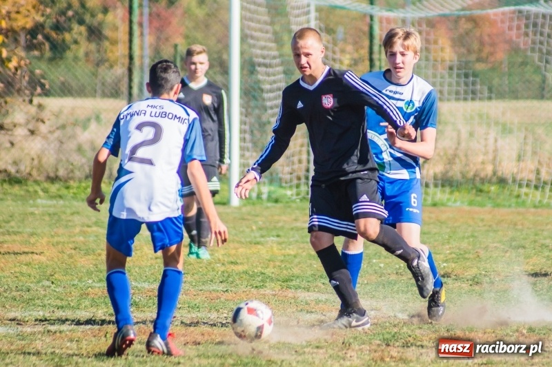 Zdjęcie w galerii na portalu naszraciborz.pl: MKS Gminy Lubomia gorszy od Wichru Płonia wiadomości z regionu