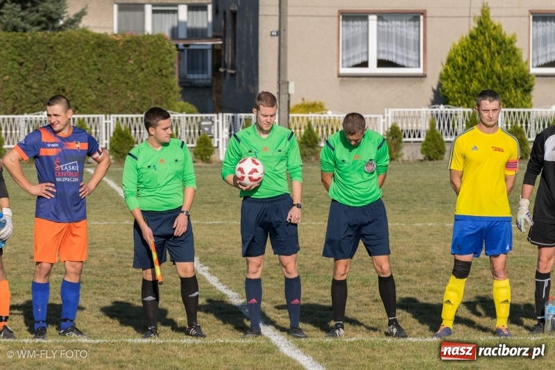 Zdjęcie w galerii na portalu naszraciborz.pl: Strzelanie rozpoczęli dopiero po przerwie. Adamowice pokonały Górki Śląskie wiadomości z regionu