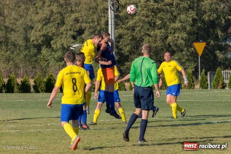 Zdjęcie w galerii na portalu naszraciborz.pl: Strzelanie rozpoczęli dopiero po przerwie. Adamowice pokonały Górki Śląskie wiadomości z regionu