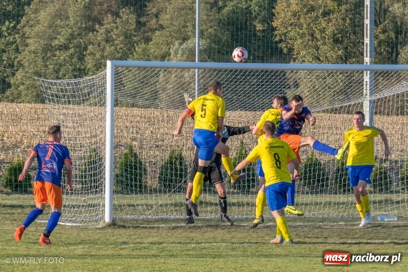 Zdjęcie w galerii na portalu naszraciborz.pl: Strzelanie rozpoczęli dopiero po przerwie. Adamowice pokonały Górki Śląskie wiadomości z regionu