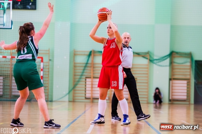Zdjęcie w galerii na portalu naszraciborz.pl: RKK AZS Racibórz z drugą porażką w sezonie wiadomości z regionu