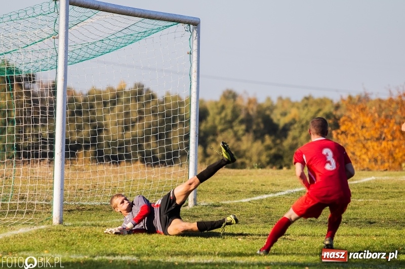 Zdjęcie w galerii na portalu naszraciborz.pl: Faworyt nie zawiódł. Kobyla pewnie pokonała Naprzód z Zawady wiadomości z regionu
