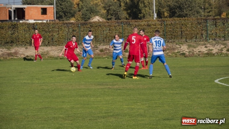 Zdjęcie w galerii na portalu naszraciborz.pl: Starcie Raszczyc i Zawady Książęcej na remis wiadomości z regionu