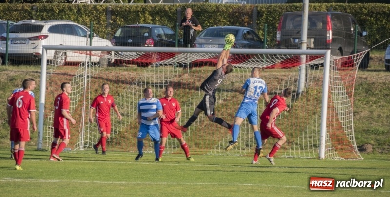Zdjęcie w galerii na portalu naszraciborz.pl: Starcie Raszczyc i Zawady Książęcej na remis wiadomości z regionu