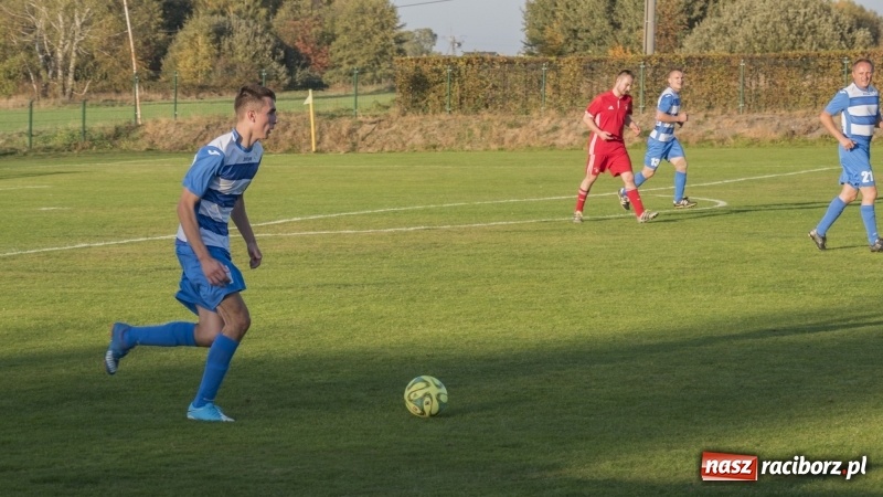 Zdjęcie w galerii na portalu naszraciborz.pl: Starcie Raszczyc i Zawady Książęcej na remis wiadomości z regionu