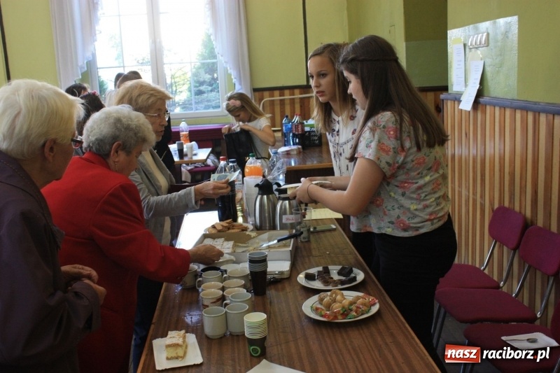 Zdjęcie w galerii na portalu naszraciborz.pl: W Borucinie obchodzono XVIII Dzień Papieski wiadomości z regionu