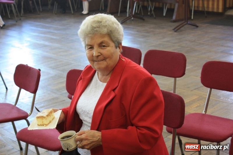 Zdjęcie w galerii na portalu naszraciborz.pl: W Borucinie obchodzono XVIII Dzień Papieski wiadomości z regionu