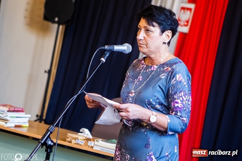 Zdjęcie w galerii na portalu naszraciborz.pl: Miejska oświata świętowała w SP 4  wiadomości z regionu