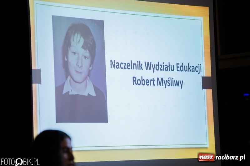 Zdjęcie w galerii na portalu naszraciborz.pl: Miejska oświata świętowała w SP 4  wiadomości z regionu