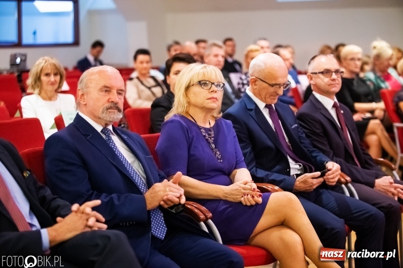 Zdjęcie w galerii na portalu naszraciborz.pl: Powiatowe obchody Dnia Edukacji Narodowej  wiadomości z regionu