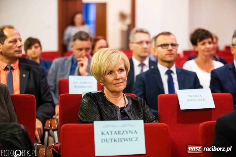 Zdjęcie w galerii na portalu naszraciborz.pl: Powiatowe obchody Dnia Edukacji Narodowej  wiadomości z regionu