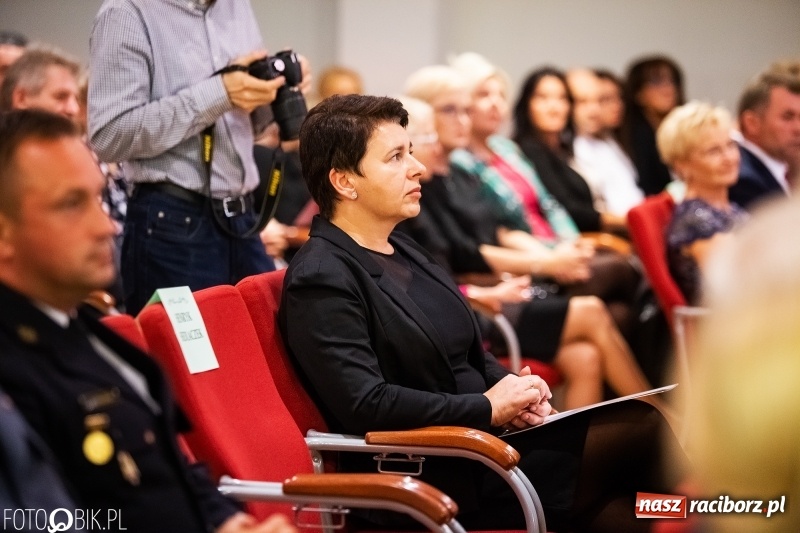 Zdjęcie w galerii na portalu naszraciborz.pl: Powiatowe obchody Dnia Edukacji Narodowej  wiadomości z regionu