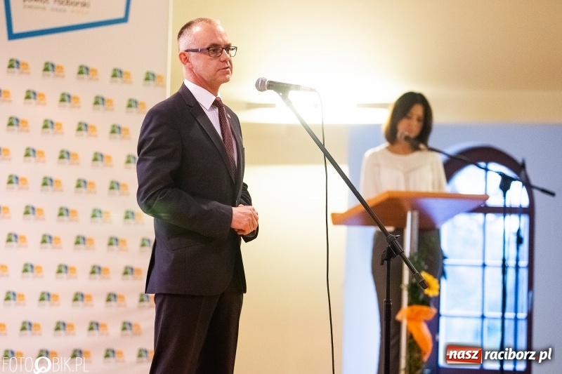 Zdjęcie w galerii na portalu naszraciborz.pl: Powiatowe obchody Dnia Edukacji Narodowej  wiadomości z regionu