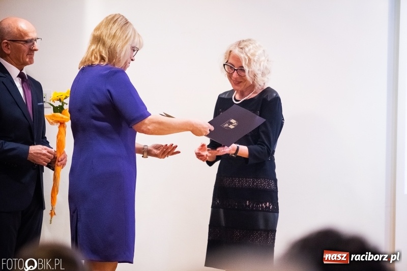 Zdjęcie w galerii na portalu naszraciborz.pl: Powiatowe obchody Dnia Edukacji Narodowej  wiadomości z regionu