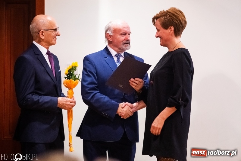 Zdjęcie w galerii na portalu naszraciborz.pl: Powiatowe obchody Dnia Edukacji Narodowej  wiadomości z regionu