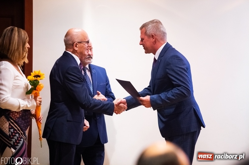 Zdjęcie w galerii na portalu naszraciborz.pl: Powiatowe obchody Dnia Edukacji Narodowej  wiadomości z regionu