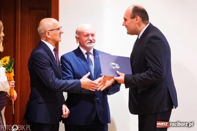 Zdjęcie w galerii na portalu naszraciborz.pl: Powiatowe obchody Dnia Edukacji Narodowej  wiadomości z regionu