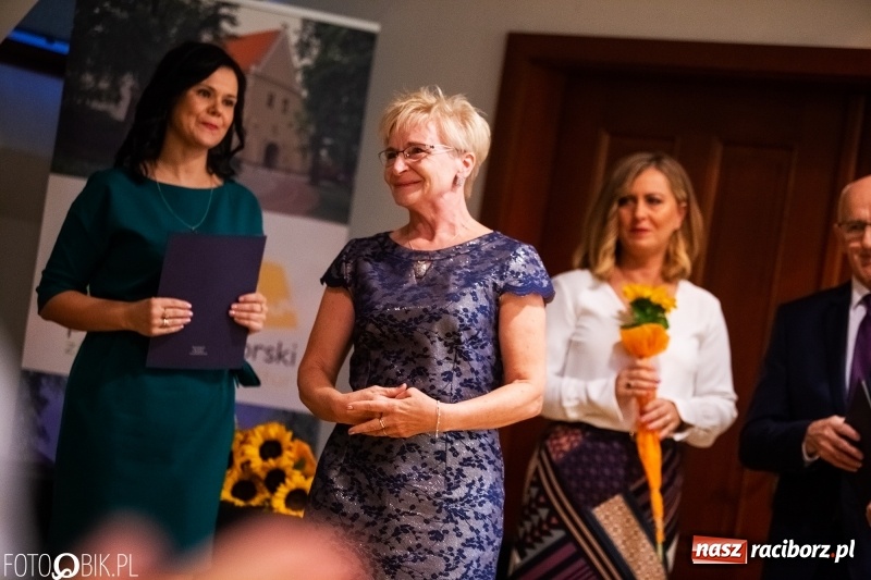 Zdjęcie w galerii na portalu naszraciborz.pl: Powiatowe obchody Dnia Edukacji Narodowej  wiadomości z regionu