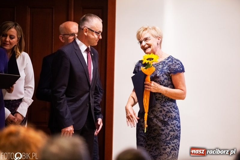 Zdjęcie w galerii na portalu naszraciborz.pl: Powiatowe obchody Dnia Edukacji Narodowej  wiadomości z regionu