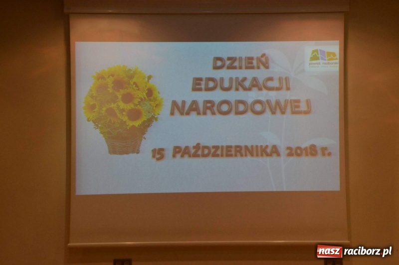 Zdjęcie w galerii na portalu naszraciborz.pl: Powiatowe obchody Dnia Edukacji Narodowej  wiadomości z regionu