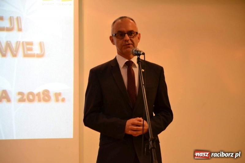 Zdjęcie w galerii na portalu naszraciborz.pl: Powiatowe obchody Dnia Edukacji Narodowej  wiadomości z regionu