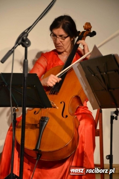 Zdjęcie w galerii na portalu naszraciborz.pl: Powiatowe obchody Dnia Edukacji Narodowej  wiadomości z regionu