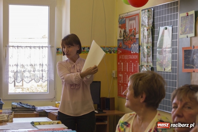 Zdjęcie w galerii na portalu naszraciborz.pl: Dzień Głośnego Czytania w szkole w Babicach wiadomości z regionu