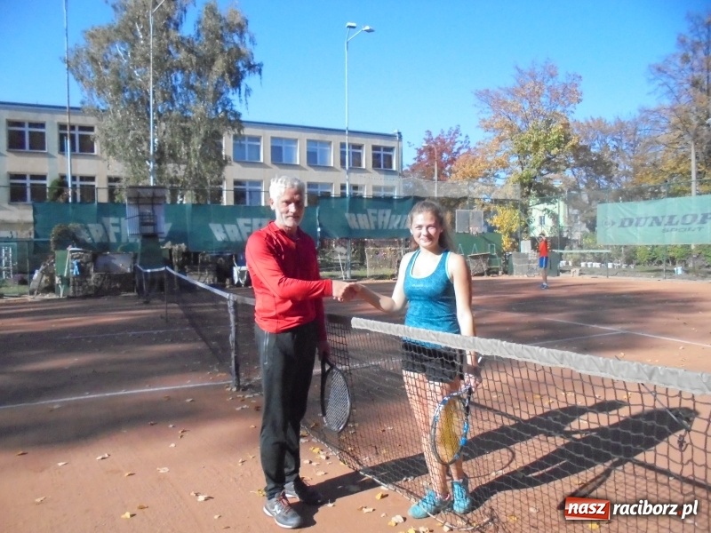 Zdjęcie w galerii na portalu naszraciborz.pl: Wojciech Rybiński zwycięzcą tenisowego turnieju Masters 2018 wiadomości z regionu