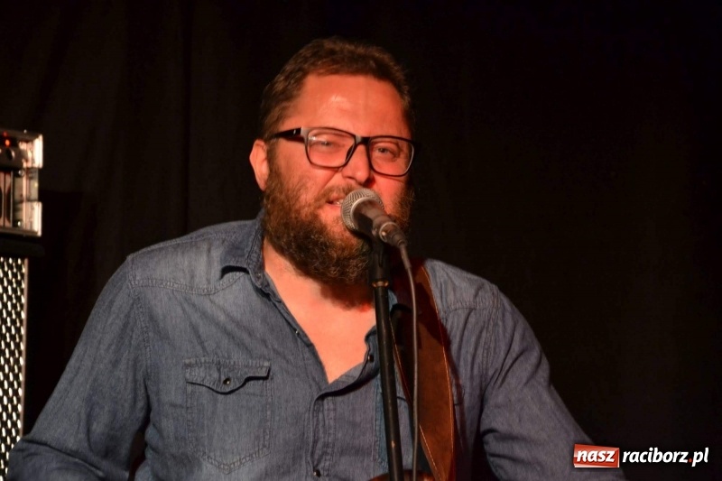 Zdjęcie w galerii na portalu naszraciborz.pl: Grażyna Łobaszewska - 40 lat na scenie - koncert na Zamku Piastowskim wiadomości z regionu